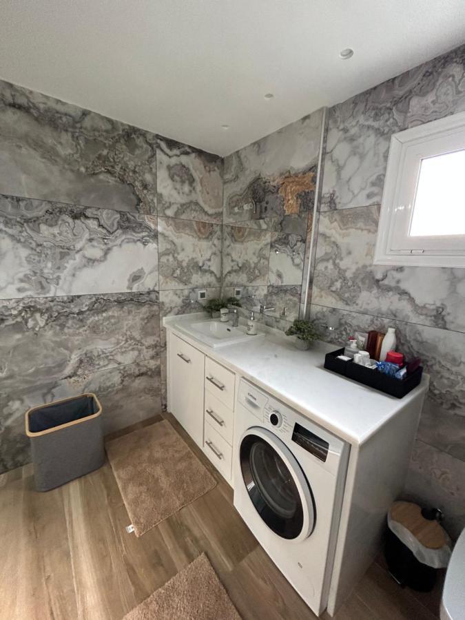 Silver House Asimi 외부 사진